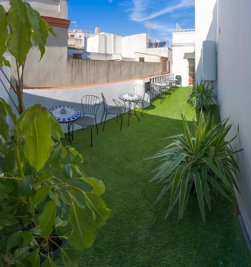 Downtown Apartment With Private Terrace & Jacuzzi Seville Luaran gambar